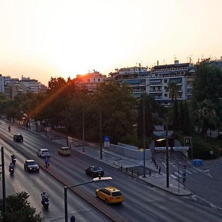 Chris'S Athens Home In The Center Of Everything Dış mekan fotoğraf